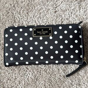 Kate Spade Black and White Dot Zip Wallet
